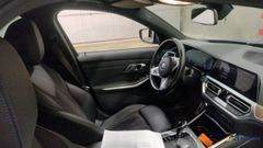 Fahrzeugabbildung BMW 330e xDrive Touring M Sport Navi Laser DAB AHK