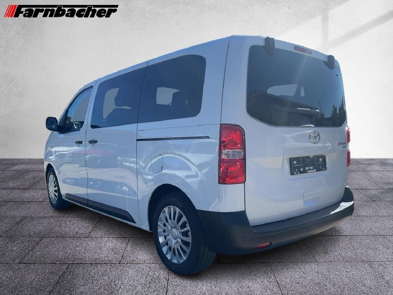 Fahrzeugabbildung Toyota Proace Verso L1 2,0*Comfort*Travel Paket *8-S.