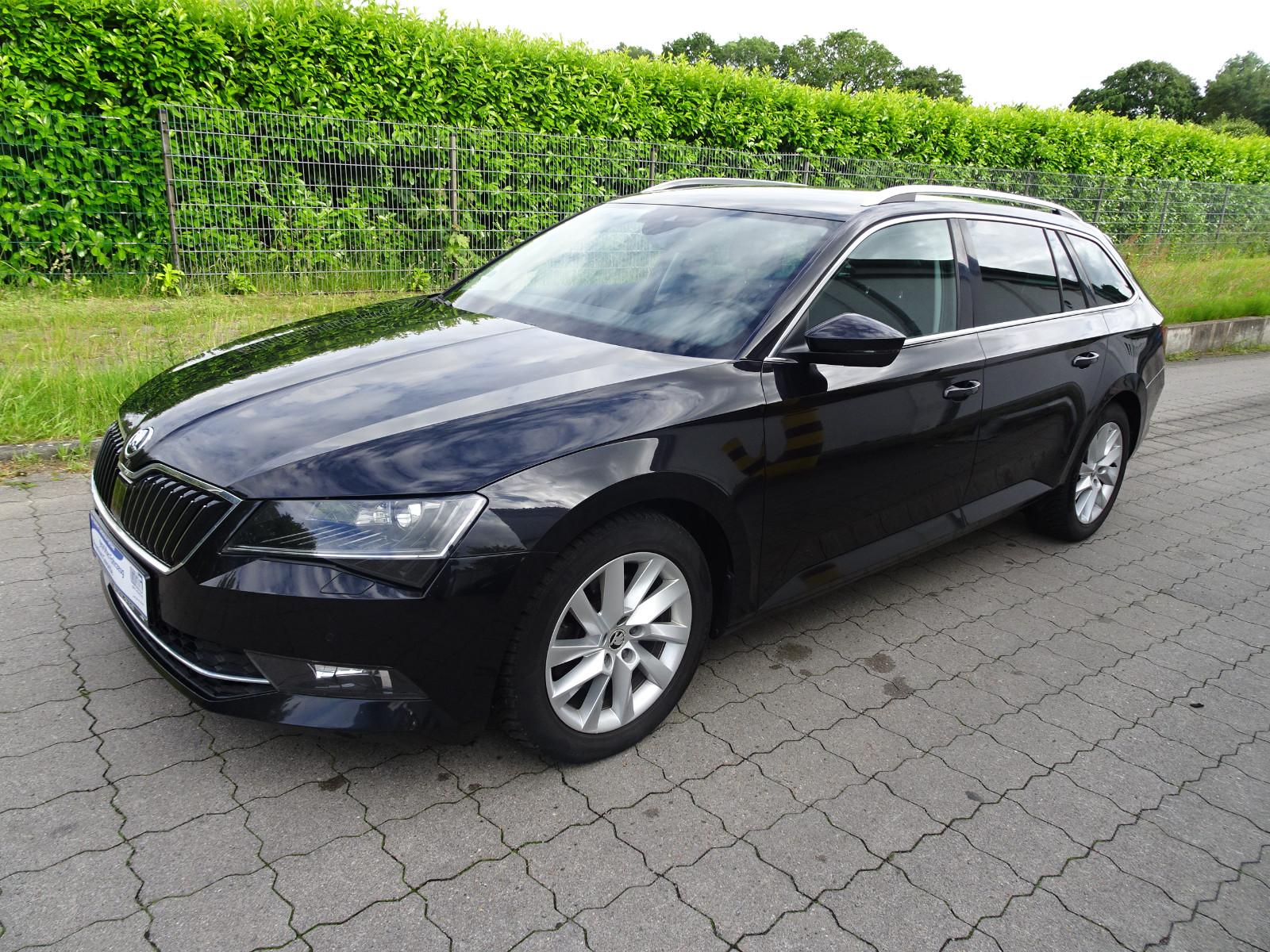 Skoda Superb 2.0 TDI SCR 140kW DSG Style Combi