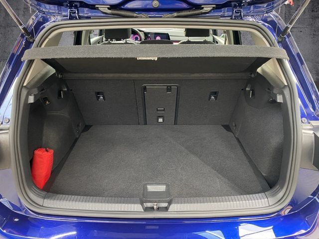 Volkswagen Golf - Bild 17