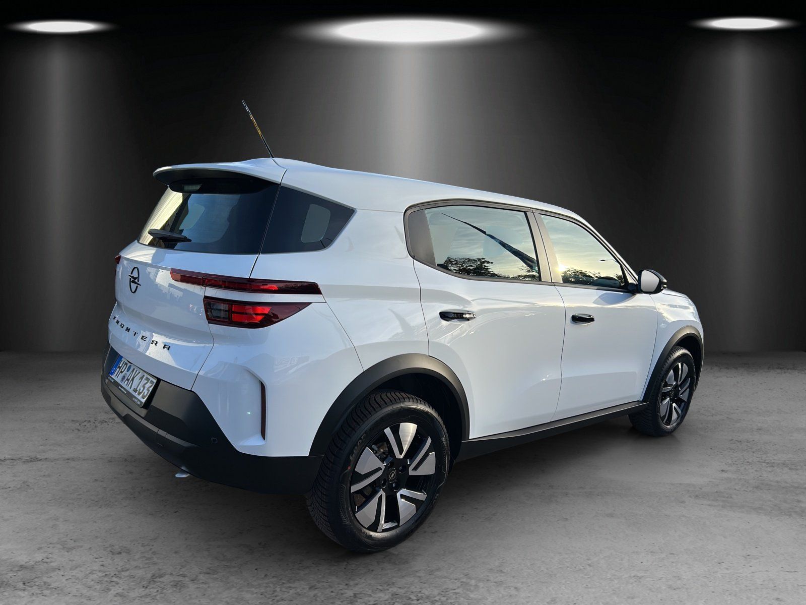 Fahrzeugabbildung Opel Frontera Edition Automatik ALLWETTER/PDC/TECH-PA