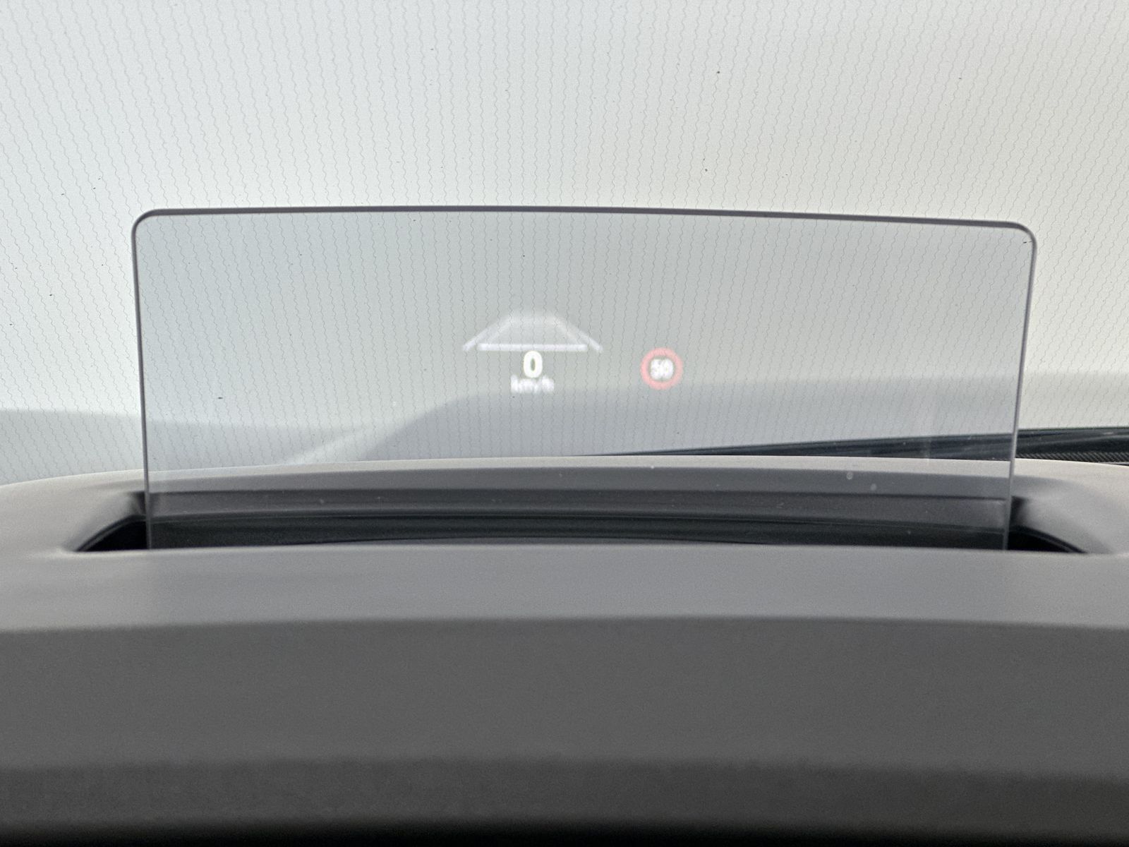 Fahrzeugabbildung Ford Kuga 2.0 EB 4x4 Aut. ST-Line X NAV+LED+PANO+AHK