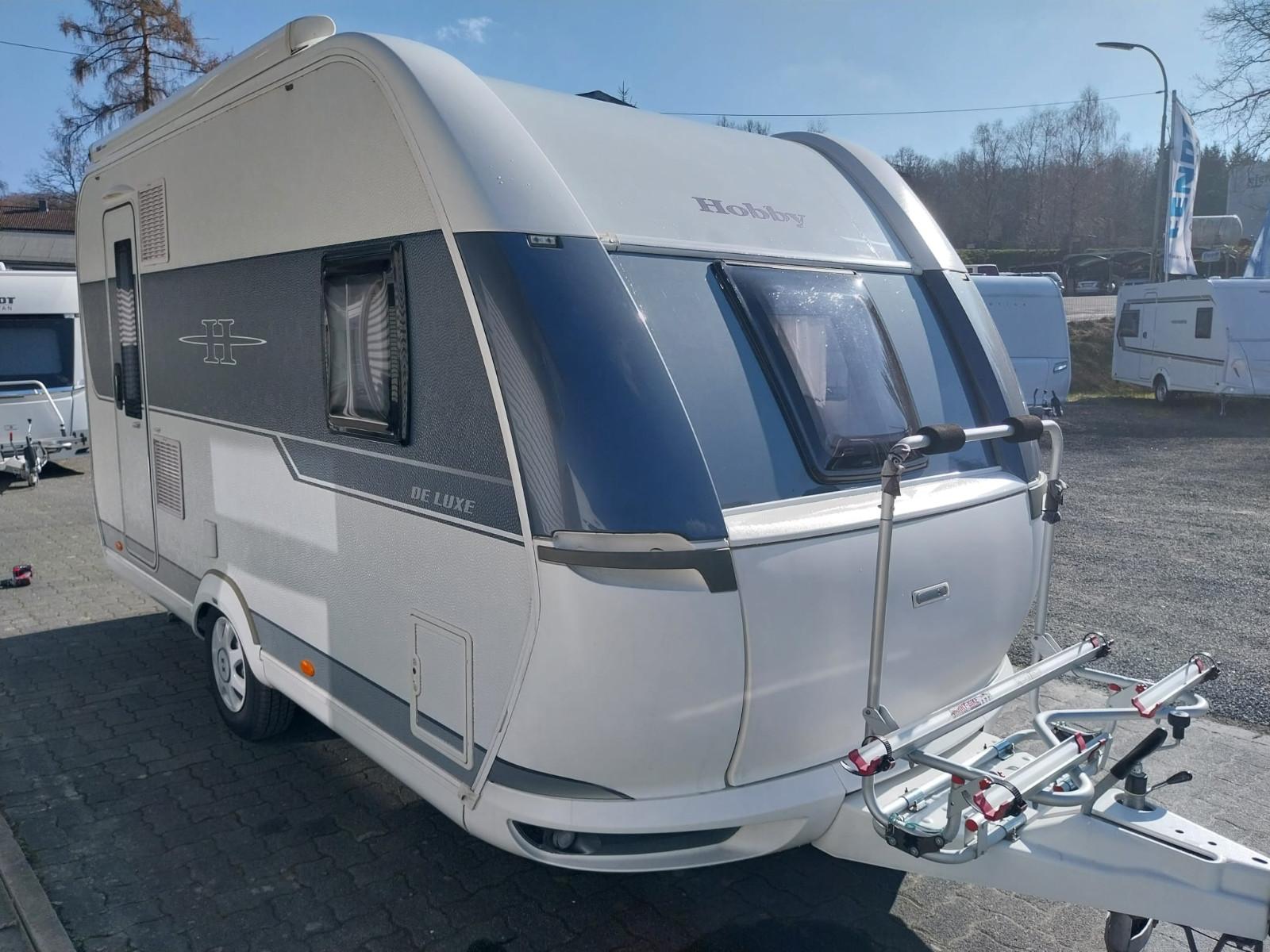 Hobby DE LUXE 400 SFE *MARKISE*VORZELT*1500KG*SAT