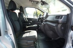 Fahrzeugabbildung Renault Trafic/NV300 8-Sitzer Aut. Kamera Klima Navi LED