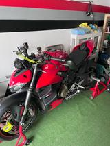 Ducati Streetfighter V4 - Offers