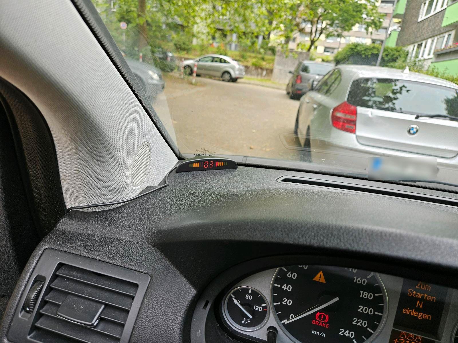 Mercedes-Benz B180 2005 — engine 105 HP (77kW)