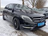 Mercedes-Benz B 220 CDI SportPaket Leder Navi Bi-Xenon Memory - Mercedes-Benz mit Diesel-Antrieb: Limousine, Sportpaket