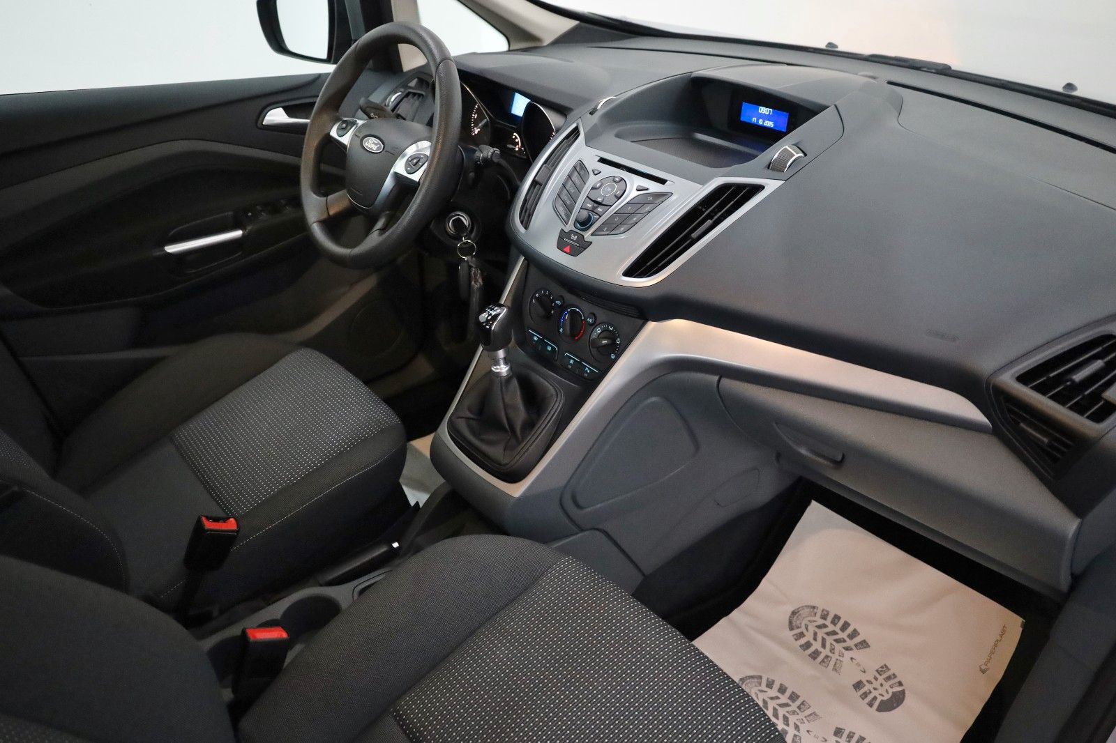Fahrzeugabbildung Ford Grand C-MAX Trend SH,PDC,Park-Assistent