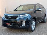 Kia Sorento Spirit 4WD *1 Hand*Keyless*Automatik*AHK - Kia Sorento in Essen