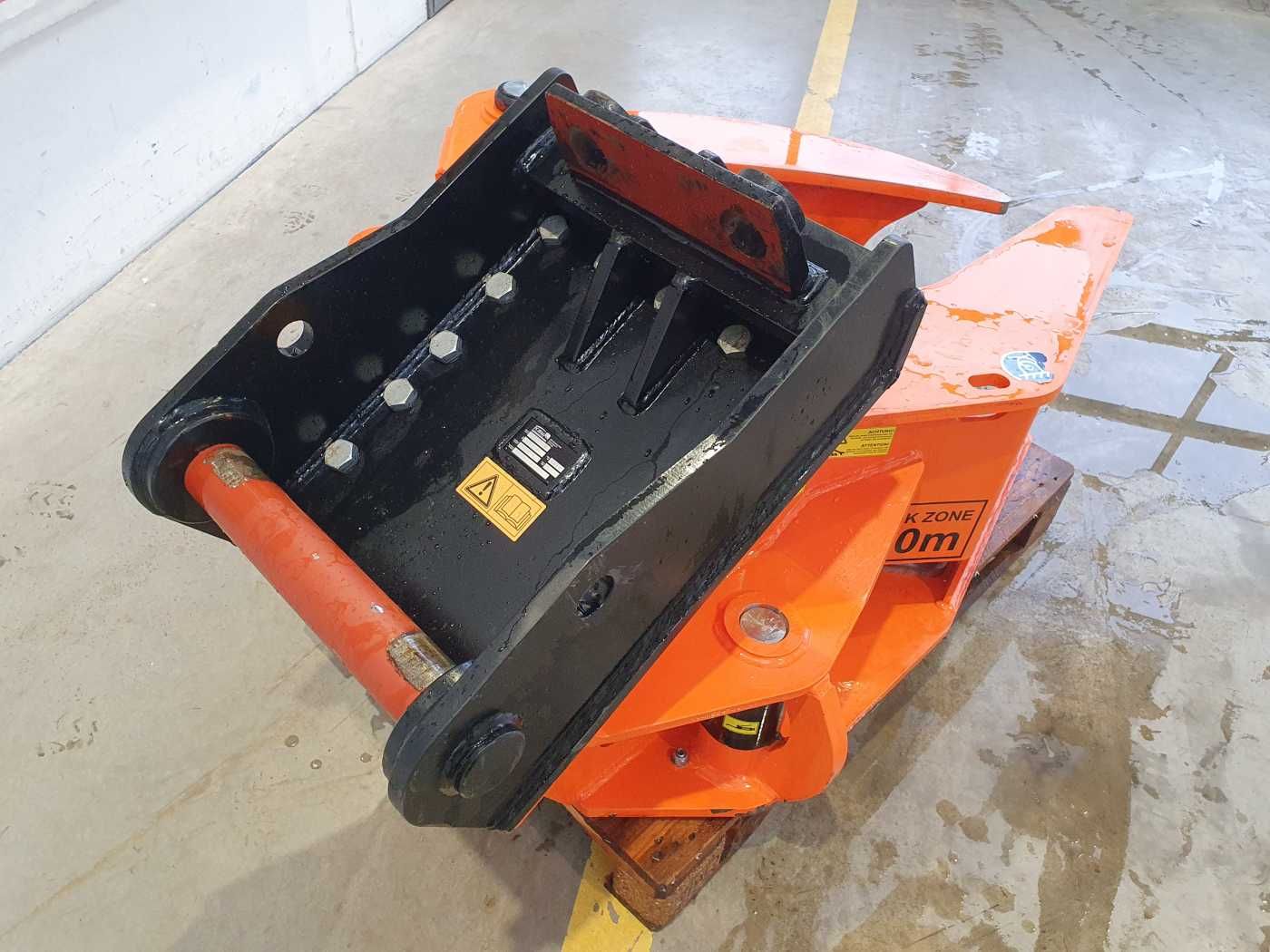 Fahrzeugabbildung Andere Westtech Woodcracker CL320 Fällgreifer 2022 DEMO