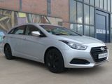 Hyundai i40 cw blue Classic/Anhängerkupplung/Scheckheft! - Hyundai i40 mit Benzin-Antrieb: ESP