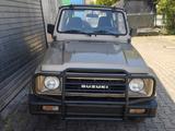 Suzuki SJ Samurai Deluxe Cabrio Deluxe - : Allradantrieb, Samurai