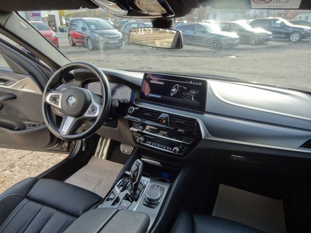Fahrzeugabbildung BMW 530 e M Sport/1.Hd/Virtual/Leder/Kamera/