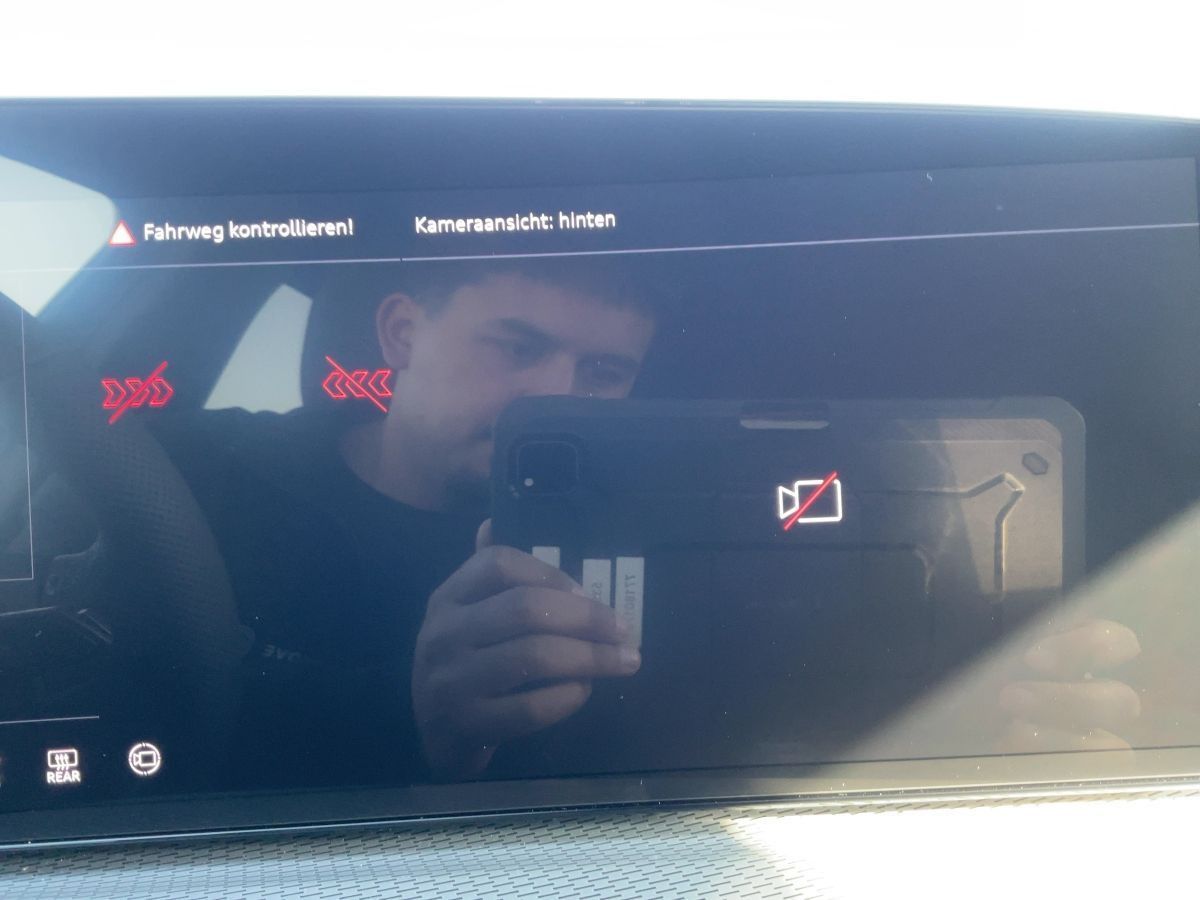 Audi SQ5 - Bild 18