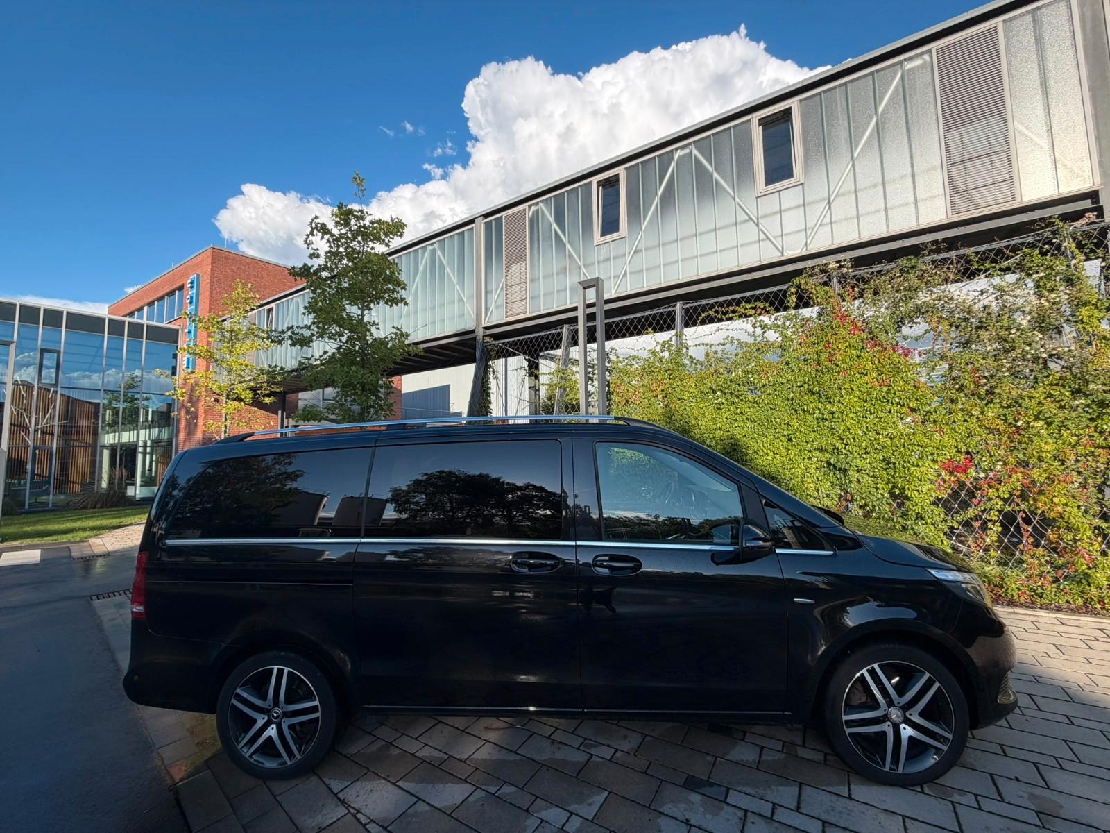 Mercedes-Benz V 250 d 4MATIC AVANTGARDE - Burmester & Panorama
