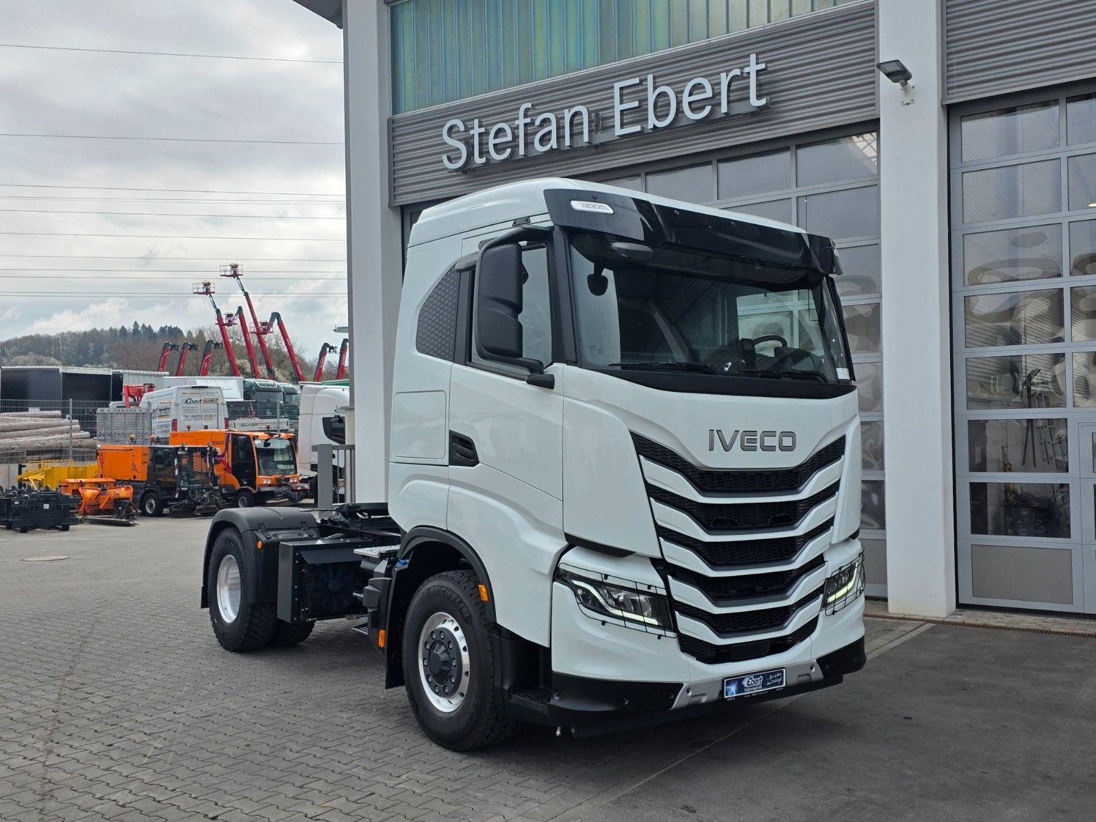 Fahrzeugabbildung Iveco X-Way AS440S50T/P 4x4 HI-TRACTION Intarder Alu