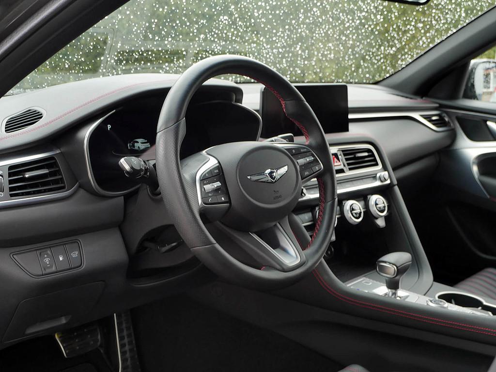 Genesis G70 Shooting Brake 2.2 Sport LED HUD ACC LEDER