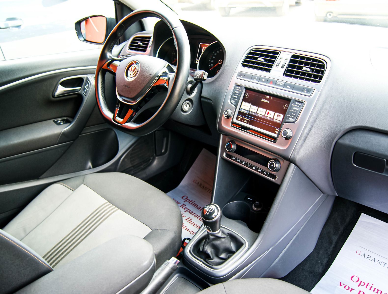 Fahrzeugabbildung Volkswagen Polo V 14TDI Allstar KLIMAAUTOMATIK TEMPOMAT PDC