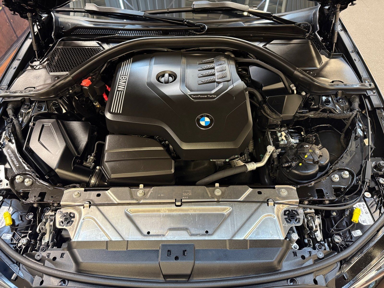 BMW 320 - Bild 16