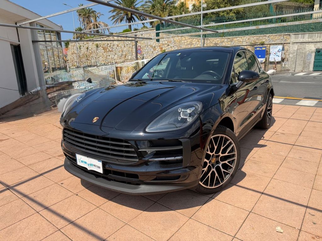 Image of Porsche Macan