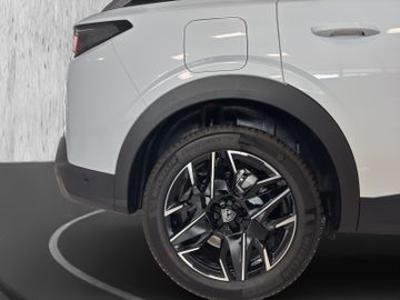 Peugeot 5008 Allure Hybrid 136 +Kam.+SHZ+KeyLess+SpurH