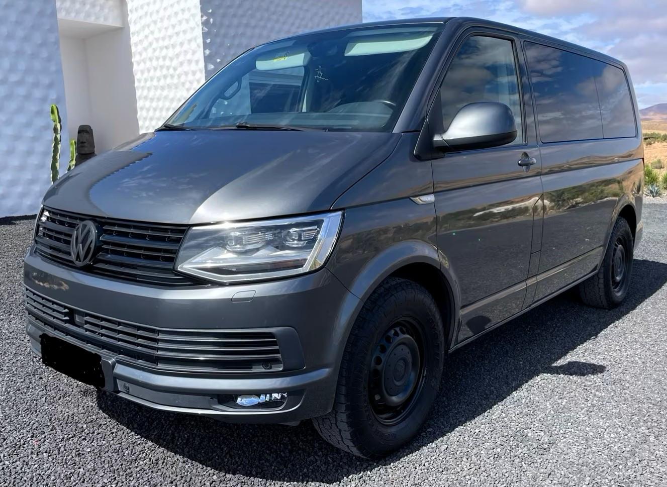 Volkswagen T6 Multivan Gen. Six Camper Navi LED AHK ACC App