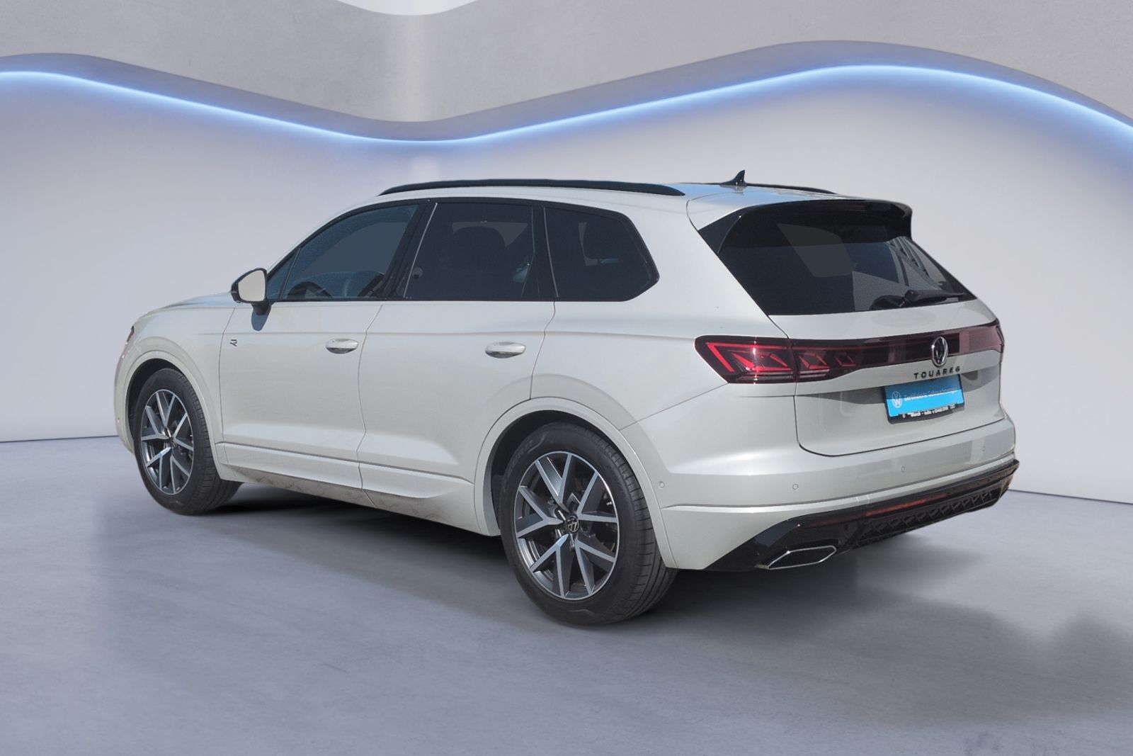 Touareg 3.0 TDI 4M R-Line LUFT+STHZ+PANO+AHK+