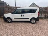 Opel Combo 1.6CDTI 66kW(90PS) - Opel Combo in Hannover