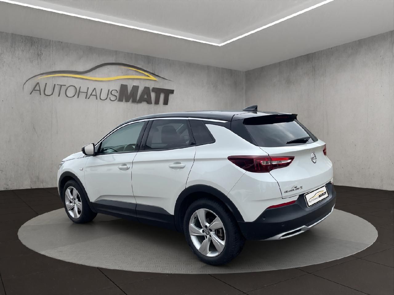 Fahrzeugabbildung Opel Grandland Innovation