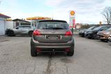 Kia Venga 1,6 CRDI KLIMA T-LEDER PANORAMA PDC - Kia Venga: Kleinbus