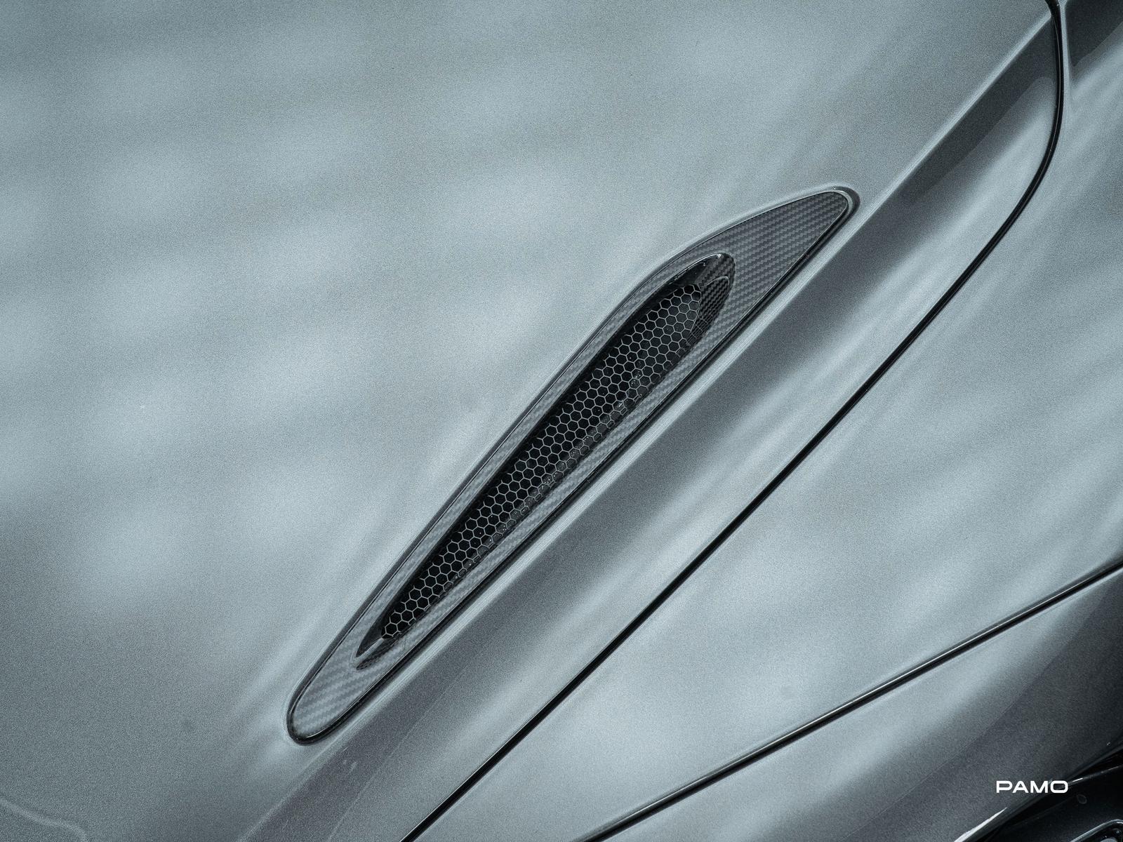 McLaren 765LT Spider | Lift, B&W, Warranty
