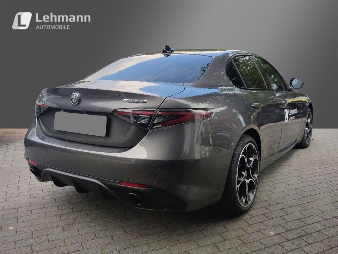 Fahrzeugabbildung Alfa Romeo Giulia 2.0 Turbo16V Q4 Veloce+PANO+HARMAN&KARDON