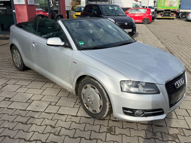 Audi A3 Cabriolet  2.0 TDI S line plus 8-fach bereift