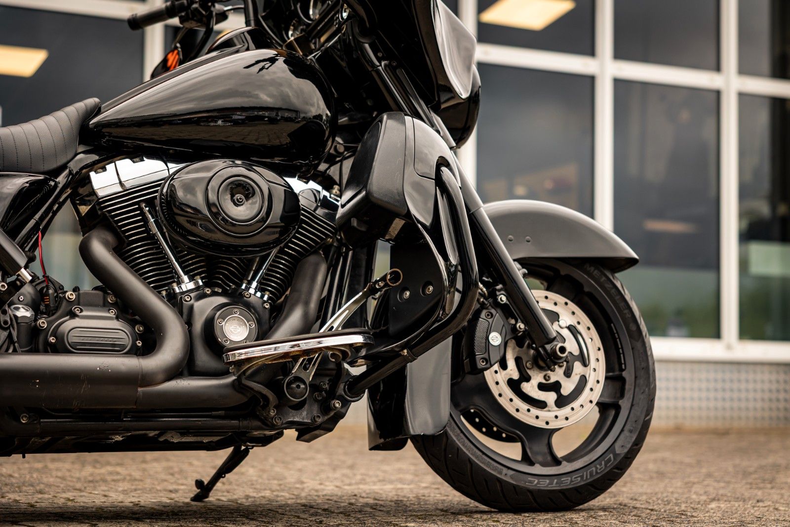 Fahrzeugabbildung Harley-Davidson FLHX Street Glide 103 cui - Kesstech -