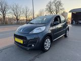 Peugeot 107 Active - Peugeot 107 aus 2012