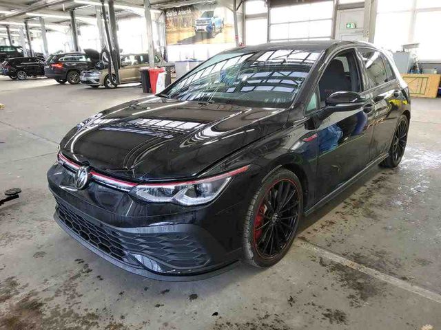 Golf VIII GTI 2.0 TSI Clubsport AKRA MATRIX+PANO