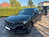Volkswagen VW Touareg eHybrid 3,0 | Top-Ausstattung | 1. H