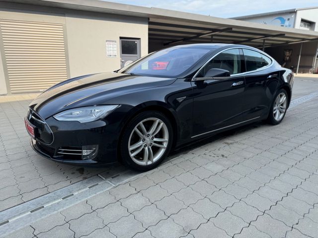 Tesla Model S Dual P85D