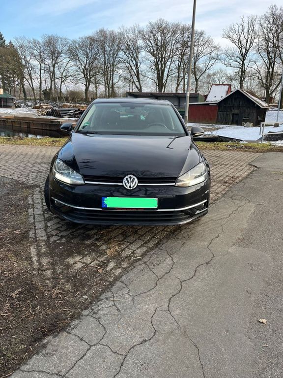 Image of Volkswagen Golf