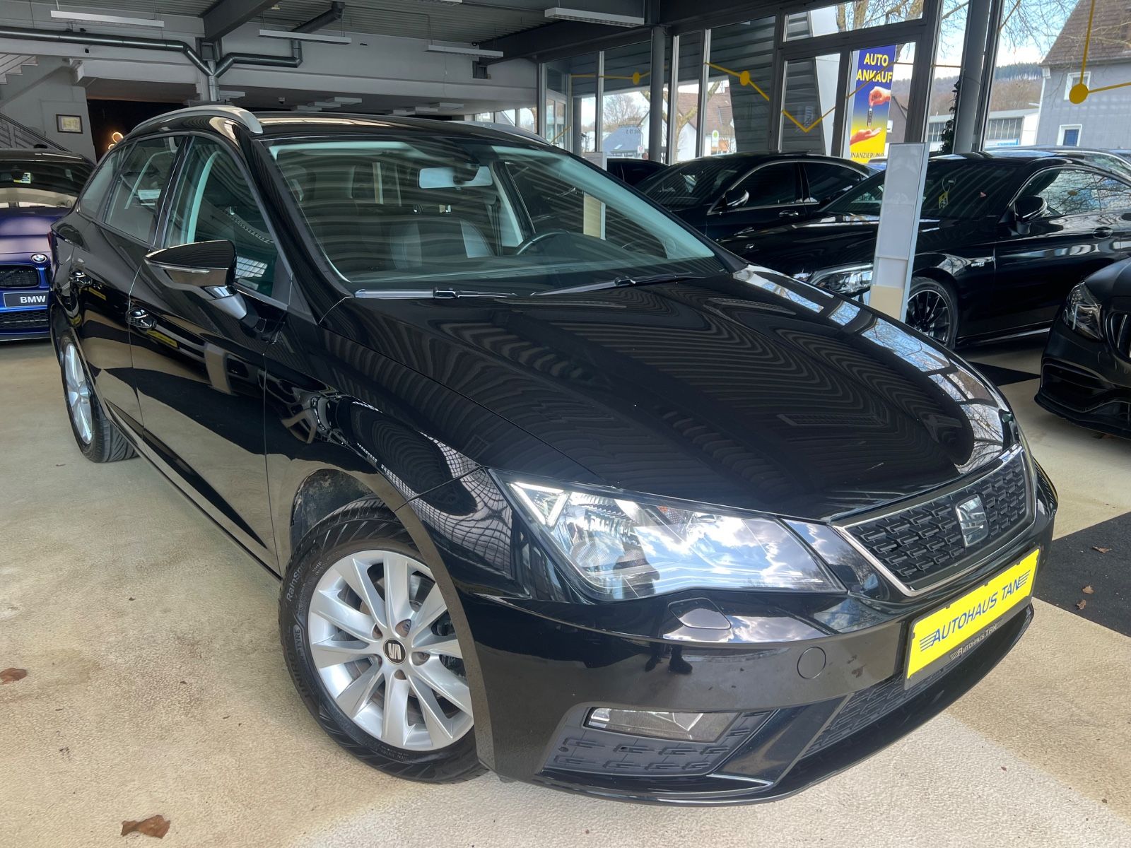 Fahrzeugabbildung SEAT Leon ST 1.4 TSI Style * 1.HAND *ALCANTARA*NAVI*