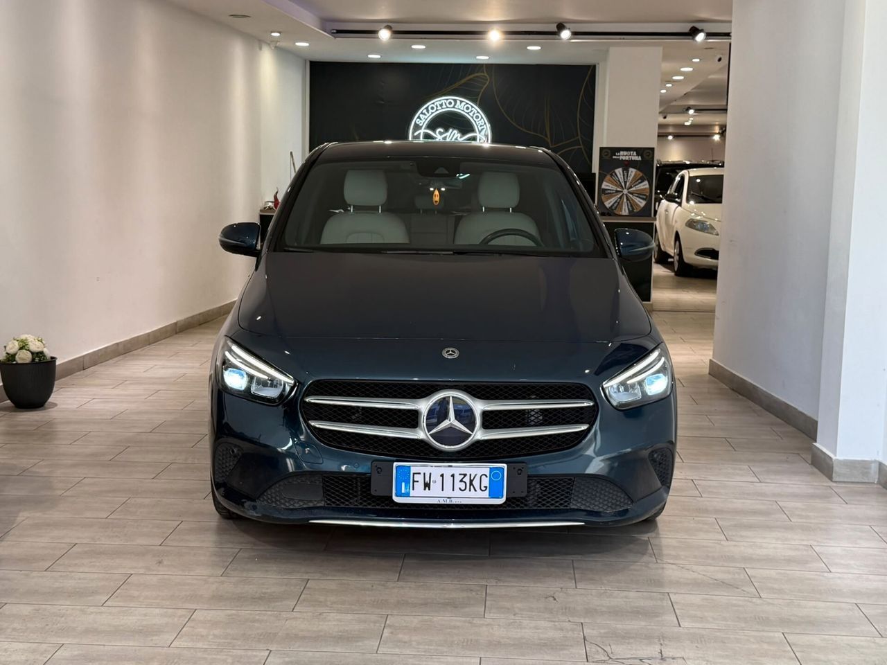 Mercedes-Benz Mercedes-benz B 180 d 2019 Automatic Business Ex imagem 2