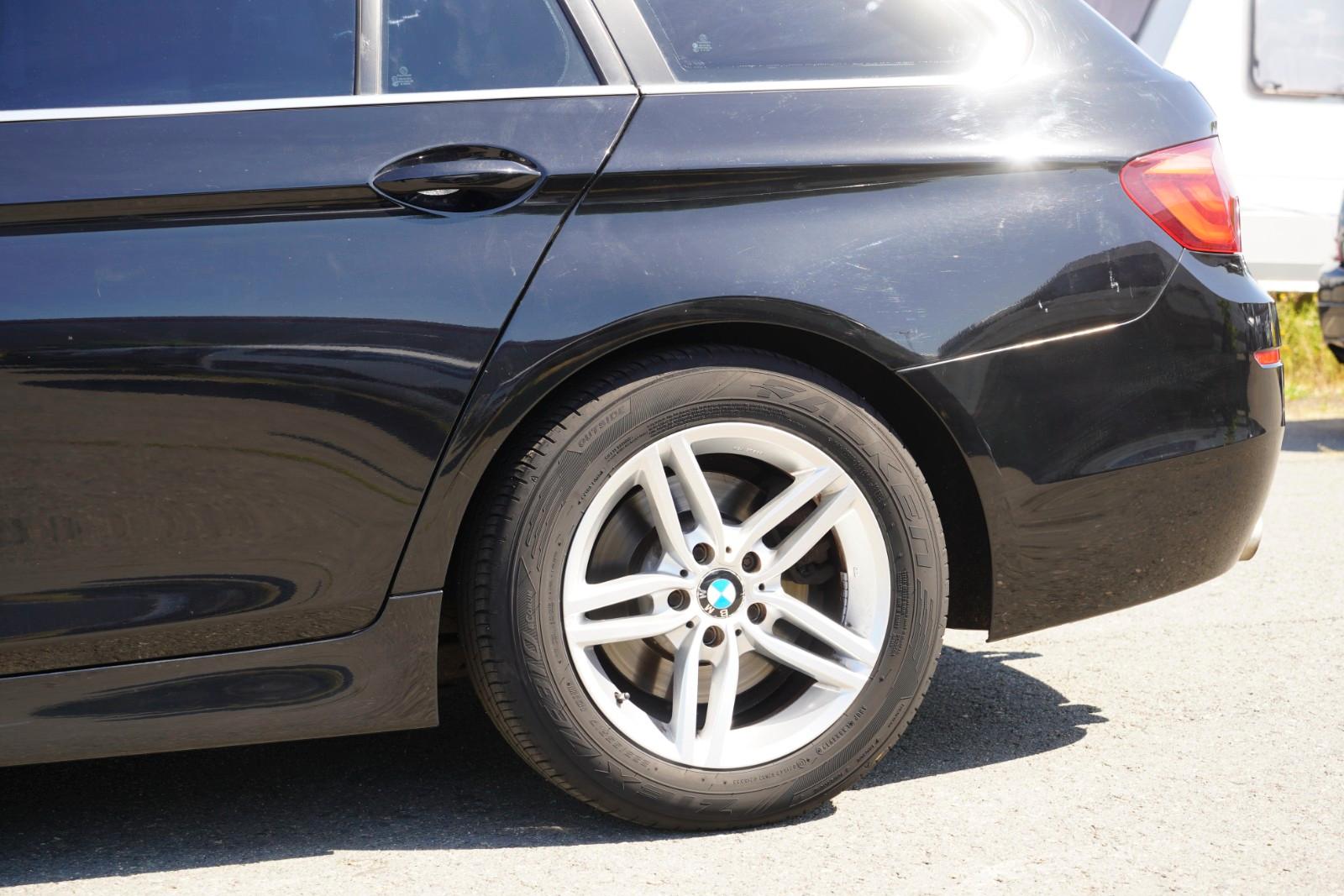 BMW 520d F11 Touring Bi-Xenon*Navi*Temp*AHK*