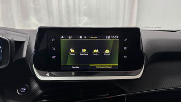 Fahrzeugverkauf 19 Peugeot 2008 Allure Pack AT LED SH Navi Kamera