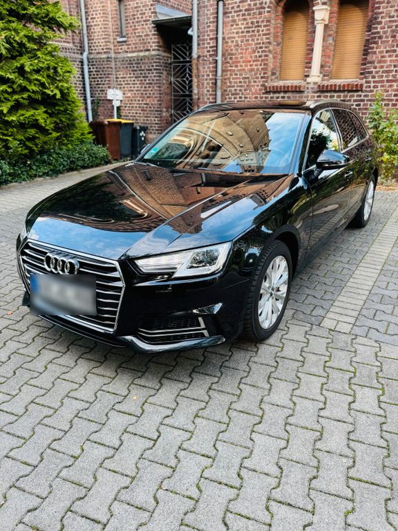 Image of Audi A4