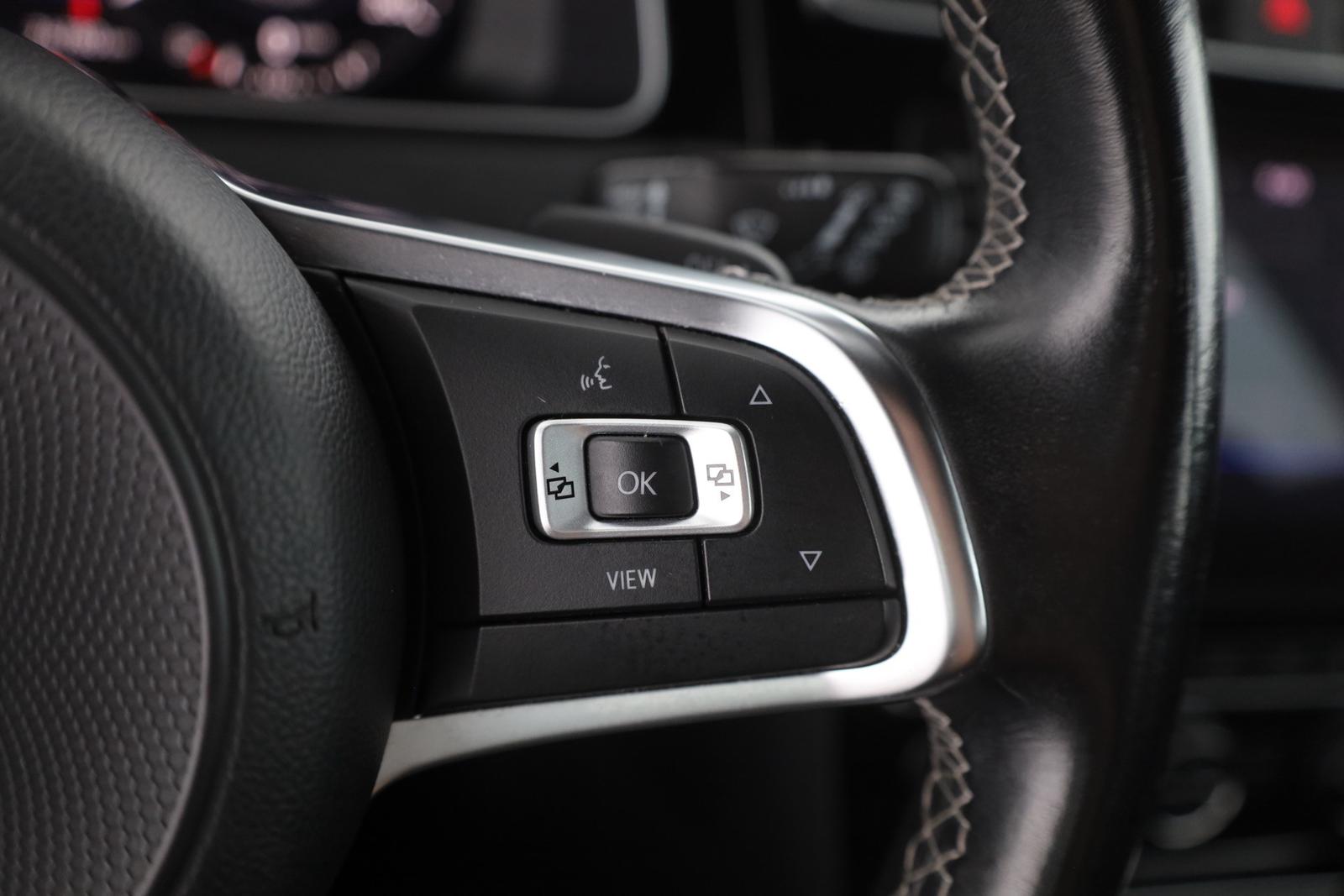 Volkswagen Golf VII Variant 1.5 TSI DSG R-Line LED Navi PDC, миниатюра 17