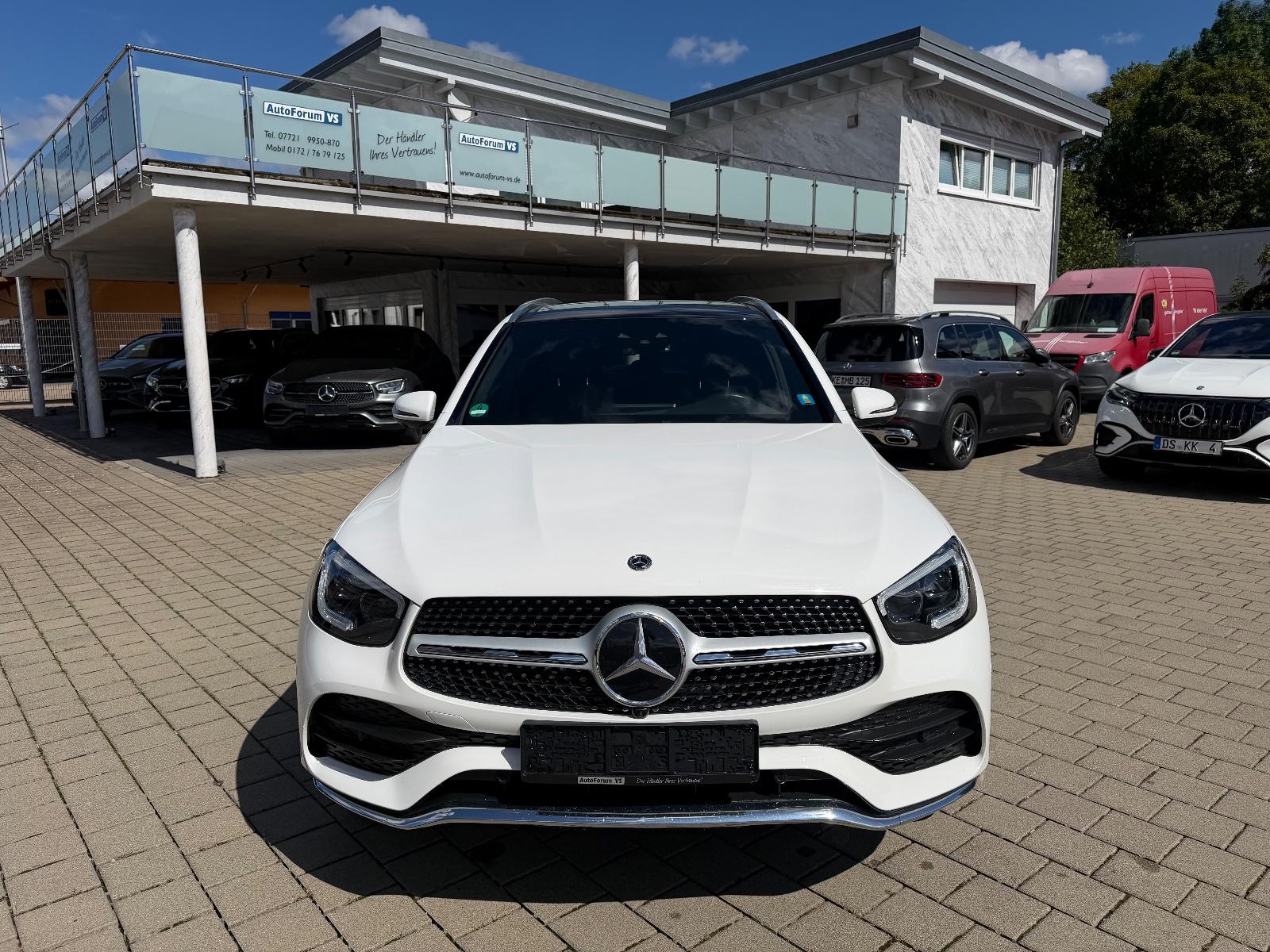 Mercedes-Benz GLC 300d 4Matic*AMG*AHK*Pano*Memory*Distr*360°