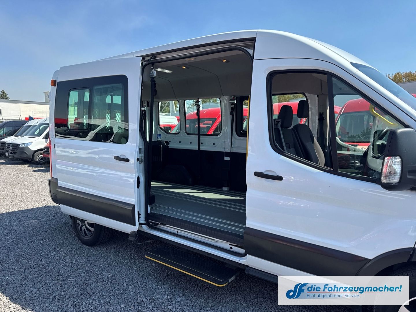 Fahrzeugabbildung Ford Transit Kombi 350 L3 Trend 2.2 TDCi DPF *1690 *K