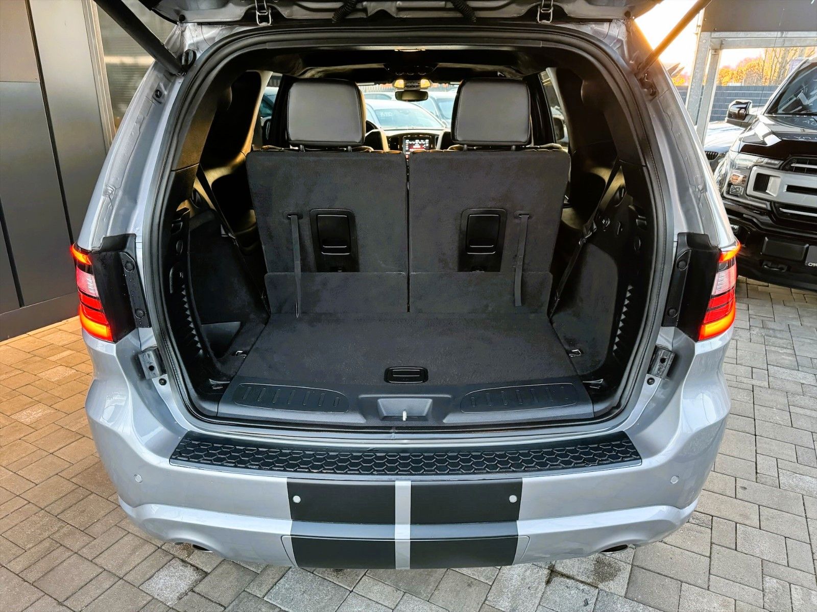 Fahrzeugabbildung Dodge Durango 3.6 V6 GT Sport 4x4 Night Paket  LPG