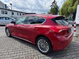 Ford Focus Lim. Vignale*Garantie*1.Hd - Ford Focus: Vignale