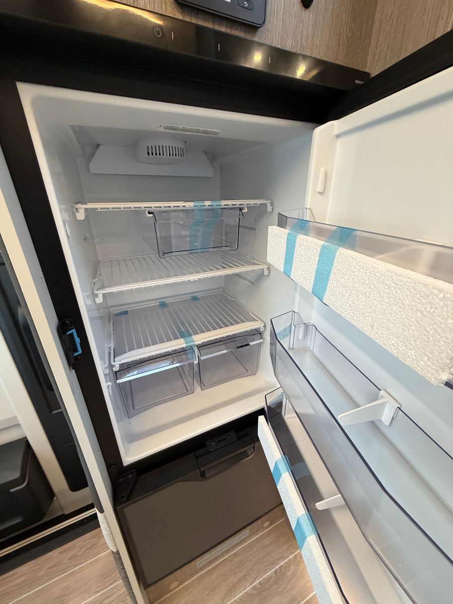 Fahrzeugabbildung Roller Team Zefiro 266 TL